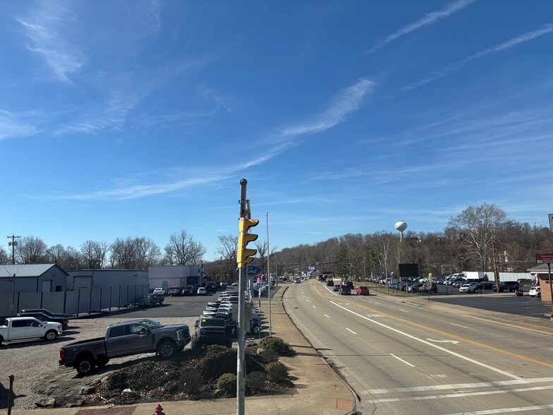 More Photos Of 122 N Market St, Waverly Storefront For Sale