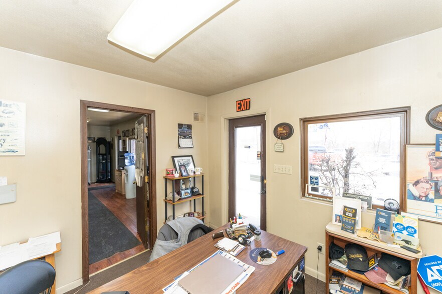 More Photos Of 14550 Route 30, North Huntingdon Auto Dealership For Sale