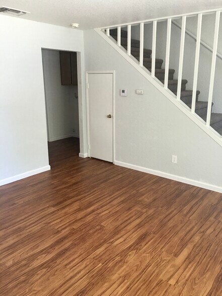 More Photos Of 2747 24th St, Sacramento Multifamily For Sale