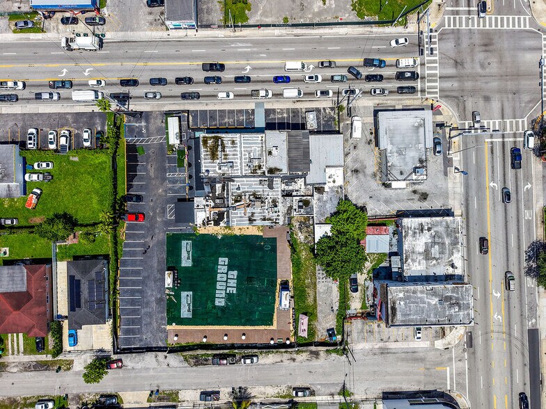 More Photos Of 728 NW 79 Street, Miami Bar For Sale