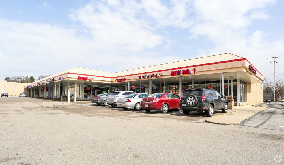 More Photos Of 7500-7552 W Oklahoma Ave, West Allis Freestanding For Lease