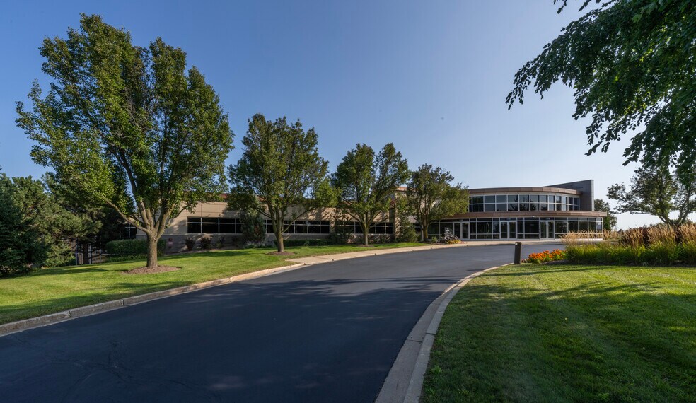 More Photos Of 6744 S Howell Ave, Oak Creek Office For Sale