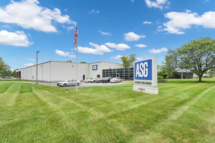 More Photos Of 5150 Walcutt Ct, Columbus Manufacturing For Lease