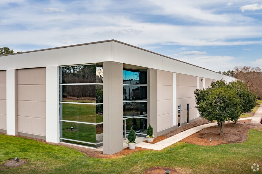 More Photos Of 2520-2528 S Tri-Center Blvd, Durham Unknown For Lease