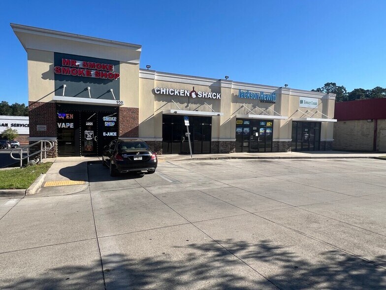 More Photos Of 950 W Tharpe St, Tallahassee Storefront For Sale
