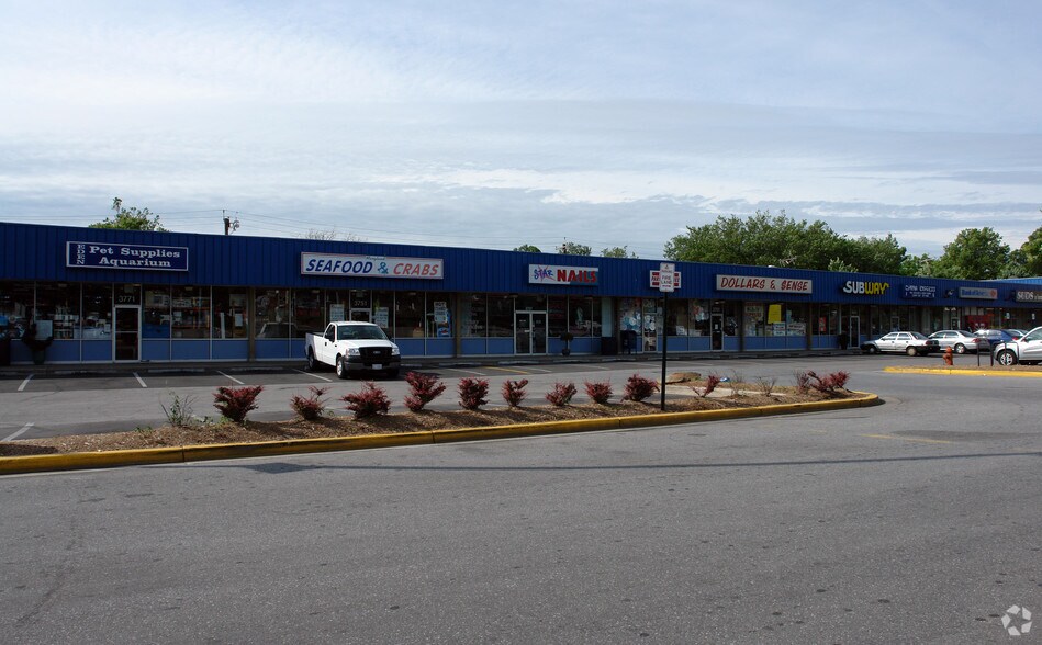 Primary Photo Of 3601-3831 Bladensburg Rd, Colmar Manor Unknown For Lease