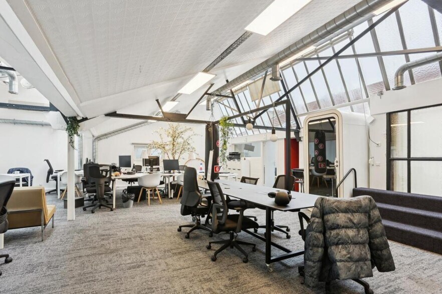 More Photos Of 3 Rue Fernand Pelloutier, Boulogne-Billancourt Office For Sale