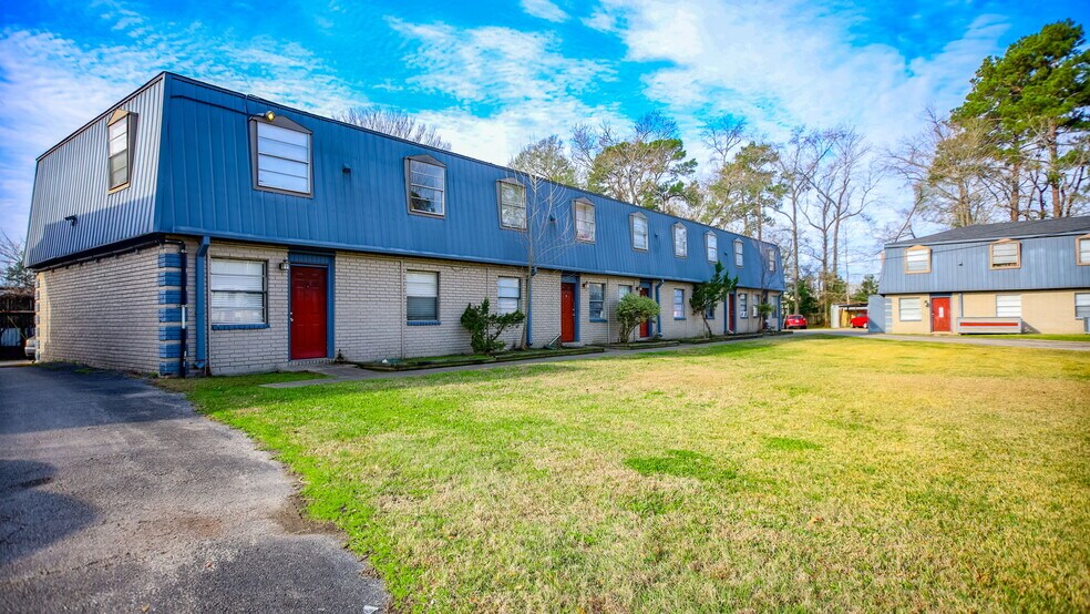 More Photos Of , Lufkin Multifamily For Sale