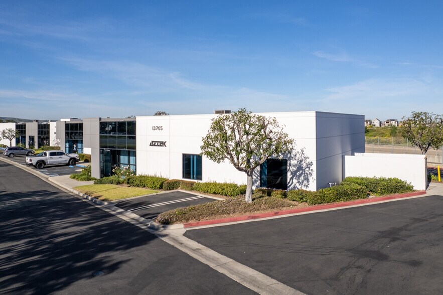 More Photos Of 13765 Alton Pky, Irvine Research And Development For Lease