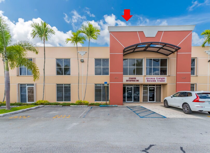 More Photos Of 8200-8358 NW 30th Ter, Doral Warehouse For Lease
