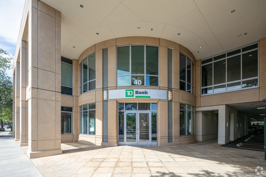 More Photos Of 40 Calhoun St, Charleston Office For Lease