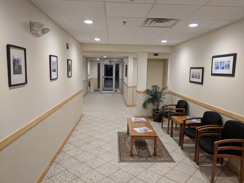 More Photos Of 1565 Main St, Tewksbury Medical For Sale