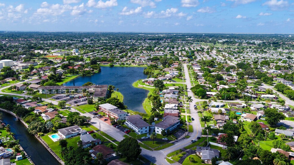 More Photos Of 1241-1251 W River Dr, Margate Apartments For Sale