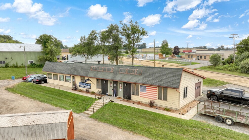 More Photos Of 2768 W Carleton Rd, Hillsdale Specialty For Sale