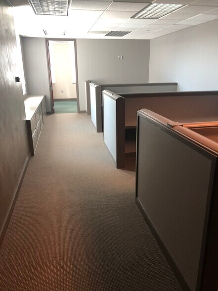 More Photos Of 330 W College Ave, Appleton Office For Lease