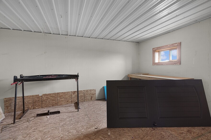 More Photos Of 4780 Cornfield Dr, Cedar Springs Freestanding For Sale