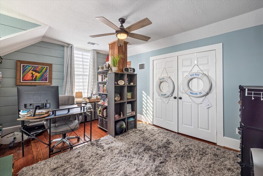 More Photos Of 3216 Ursuline St, Galveston Multifamily For Sale