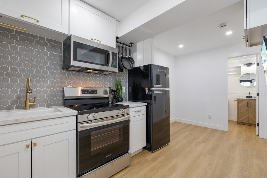 More Photos Of 4162 Arizona St, San Diego Apartments For Sale