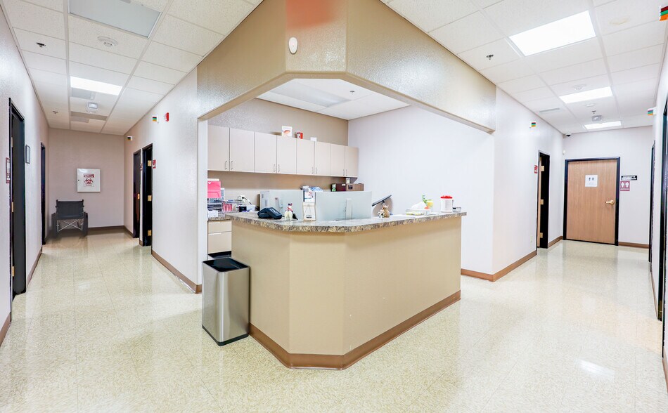 More Photos Of 1590 Paseo San Luis, Sierra Vista Medical For Lease