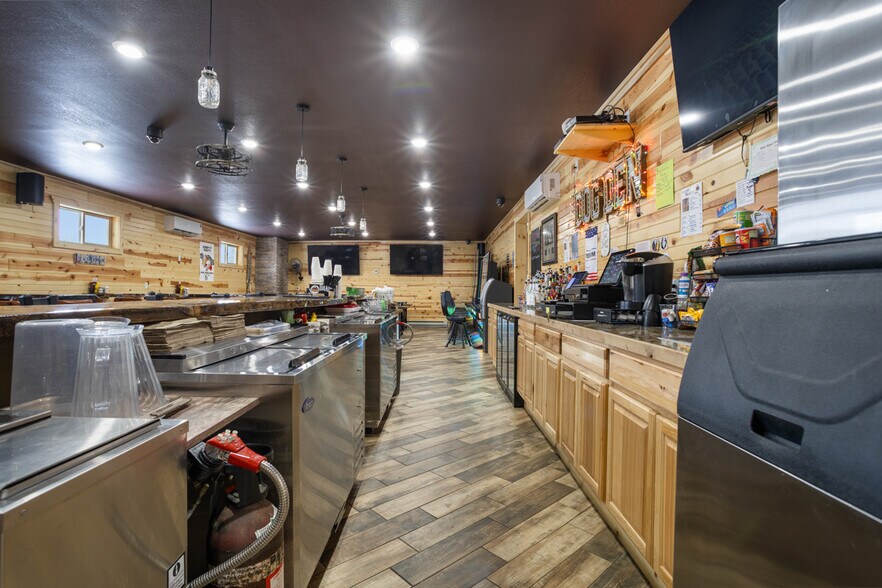 More Photos Of 220 Main St, Butte Restaurant For Sale