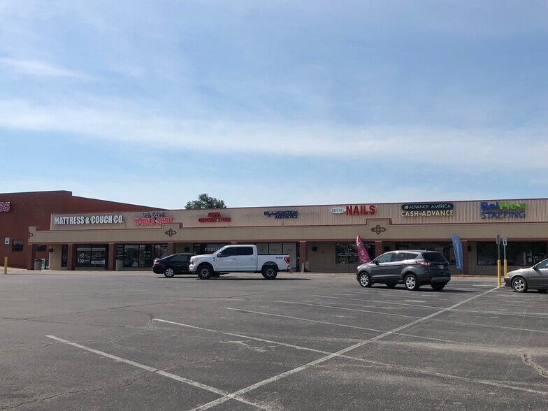 More Photos Of 5101-5249 E Thompson Rd, Indianapolis Unknown For Lease