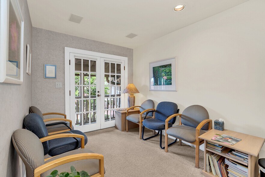 More Photos Of 2180 N Park Ave, Winter Park Loft Creative Space For Sale