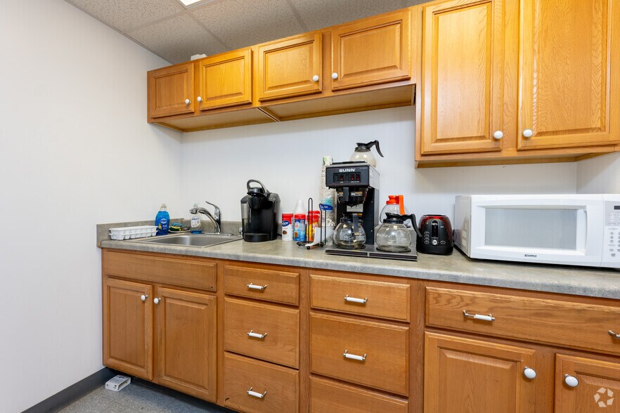 More Photos Of 735 Wangum Rd, Victor Unknown For Lease