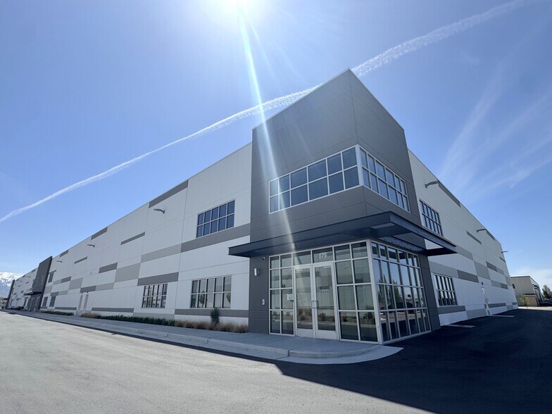 More Photos Of 1950 N Canyon Creek Pkwy, Spanish Fork Unknown For Lease