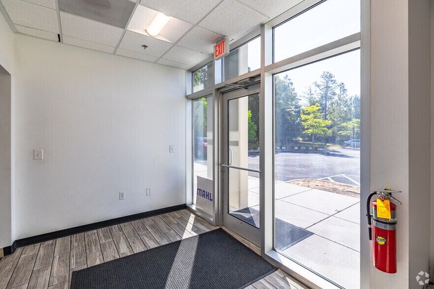 More Photos Of 2310 Charleston Regional Pky, Charleston Distribution For Lease