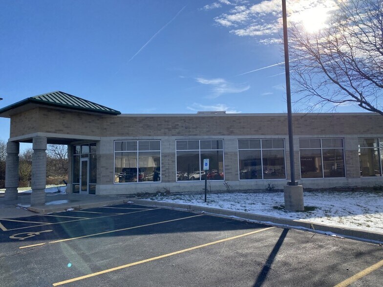 More Photos Of 8301 N 76th St, Milwaukee Light Manufacturing For Sale