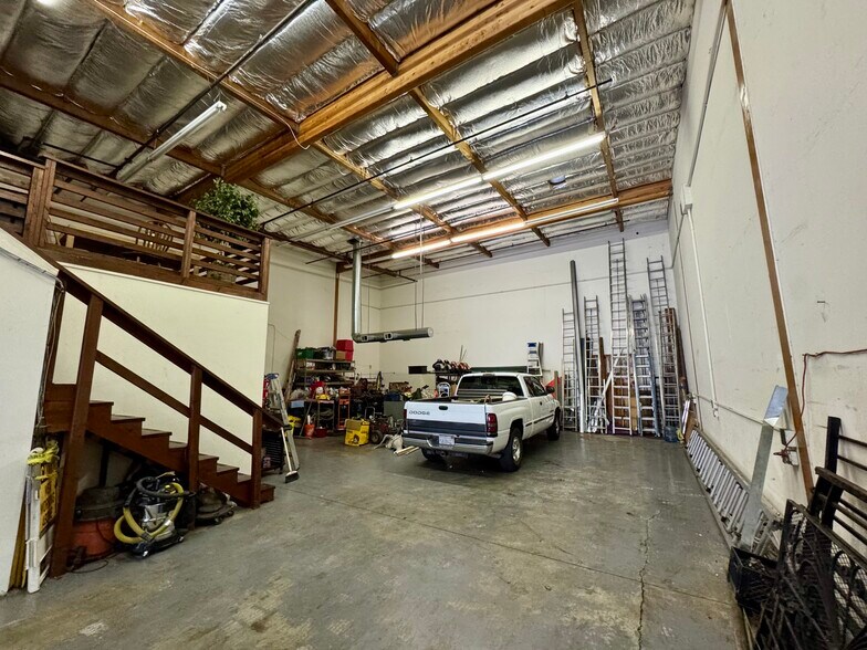 More Photos Of 1100 Industrial Rd, San Carlos Research And Development For Sale