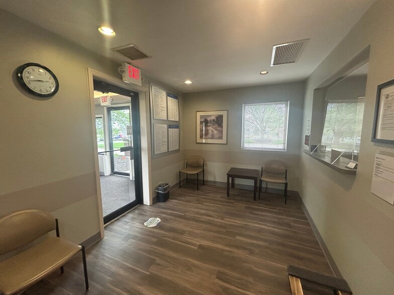 More Photos Of 12037 Sheraton Ln, Cincinnati Medical For Sale