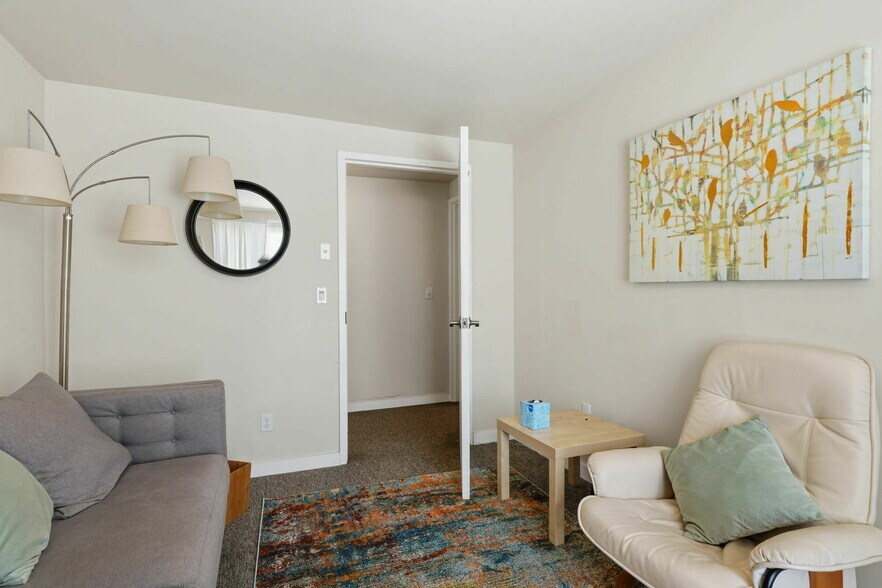 More Photos Of 329 14th St, Oakland Restaurant For Sale
