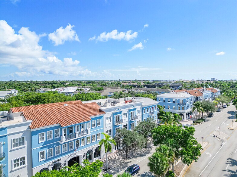 More Photos Of 401 W Atlantic Ave, Delray Beach Storefront Retail Office For Sale