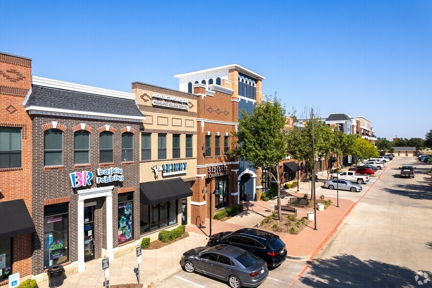 More Photos Of 120 Main St, Highland Village Apartments For Lease