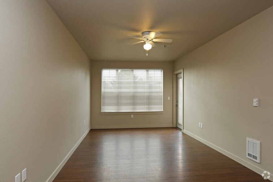 More Photos Of 4419-4439 NE Fremont St, Portland Apartments For Sale