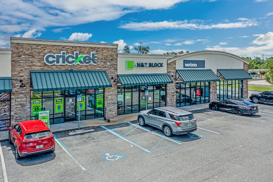 More Photos Of 1920 S Jefferson St, Perry General Retail For Sale