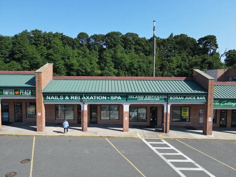 More Photos Of 601 Portion Rd, Ronkonkoma Unknown For Lease