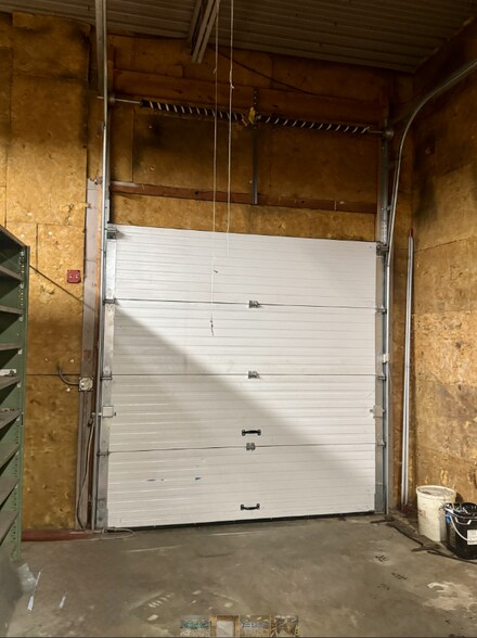 More Photos Of 121 E Main St, Webster Freestanding For Lease
