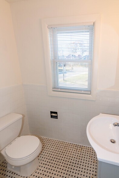 More Photos Of , Arbutus Multifamily For Sale