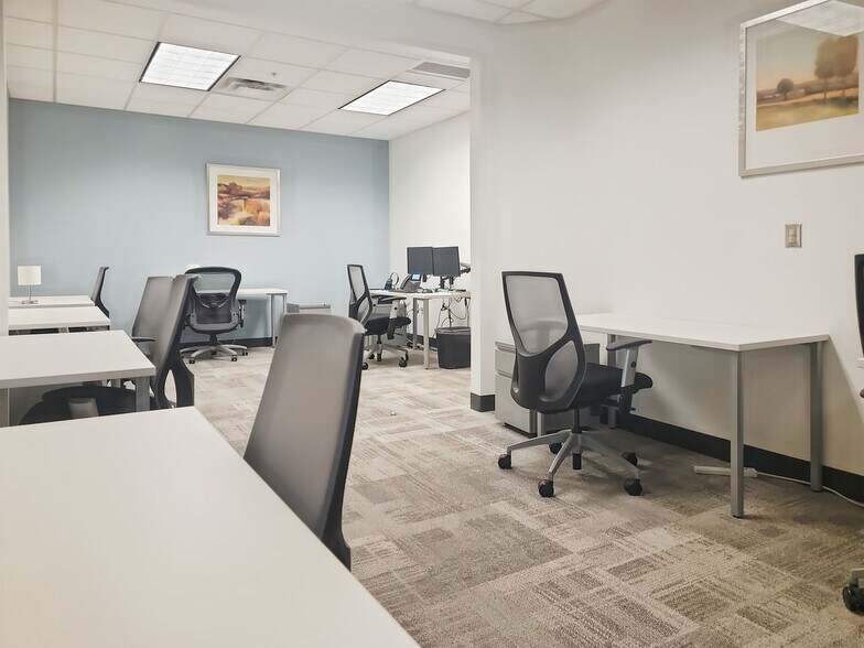 More Photos Of 725 Cool Springs Blvd, Franklin Coworking Space