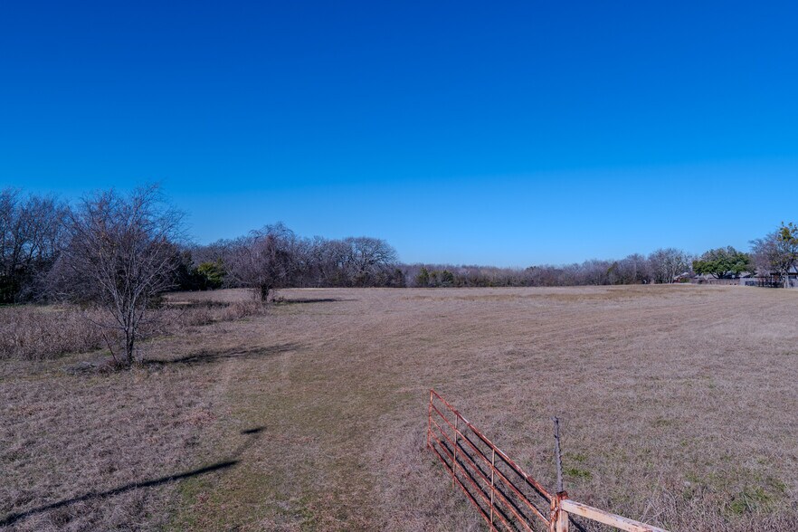 More Photos Of S Houston St, Kaufman Land For Sale