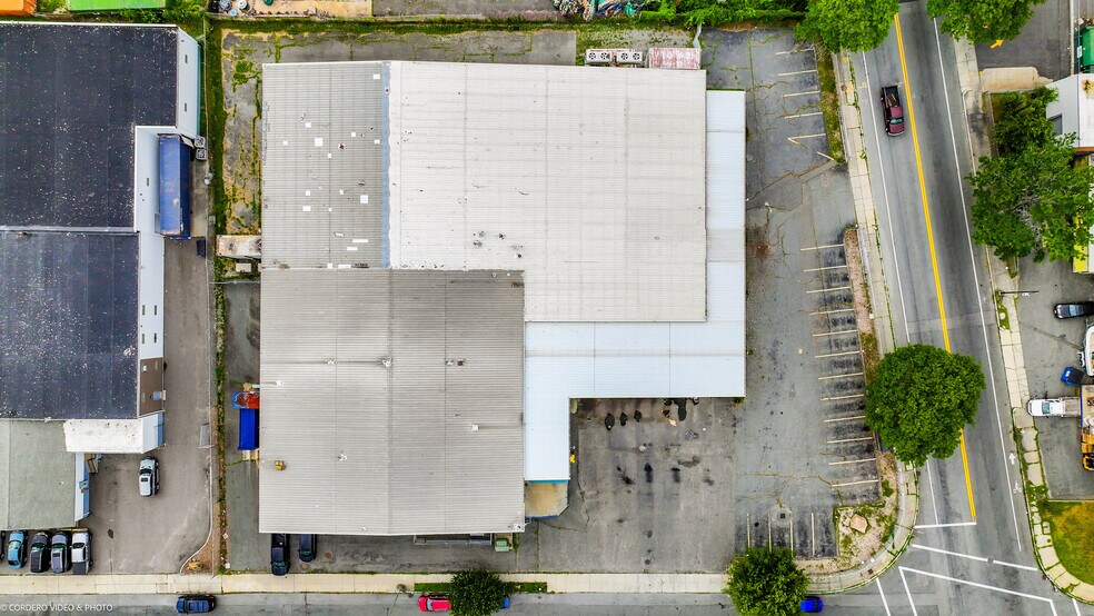 More Photos Of 86 Macarthur Dr, New Bedford Warehouse For Sale