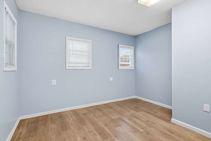 More Photos Of 1508 Main St, Agawam Restaurant For Sale