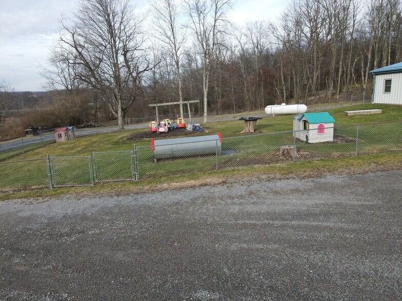 More Photos Of 50 Nicklow Rd, Bruceton Mills Daycare Center For Sale