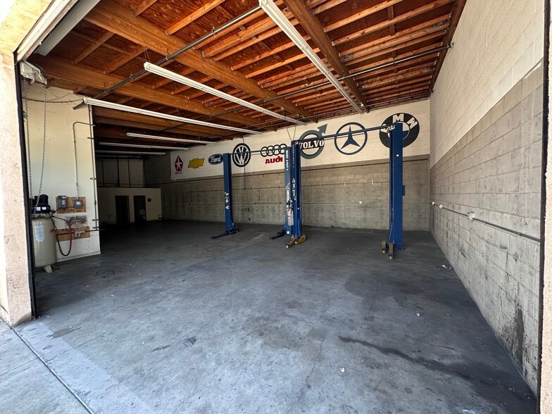 More Photos Of 11318-11328 Garvey Ave, El Monte Auto Repair For Lease