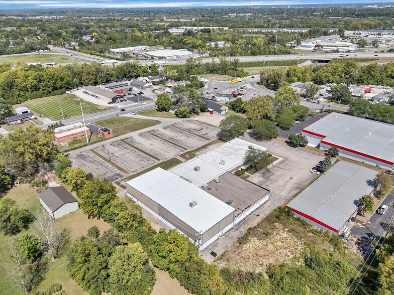 More Photos Of 799 N Hague Ave, Columbus Warehouse For Lease