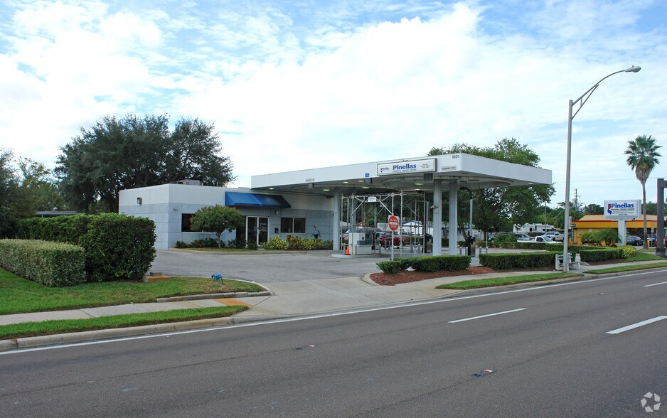 More Photos Of 1601 Gulf To Bay Blvd, Clearwater Storefront Retail Office For Sale