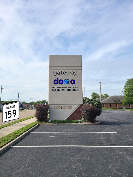 More Photos Of 1 Bronze Pointe Blvd, Swansea Loft Creative Space For Lease