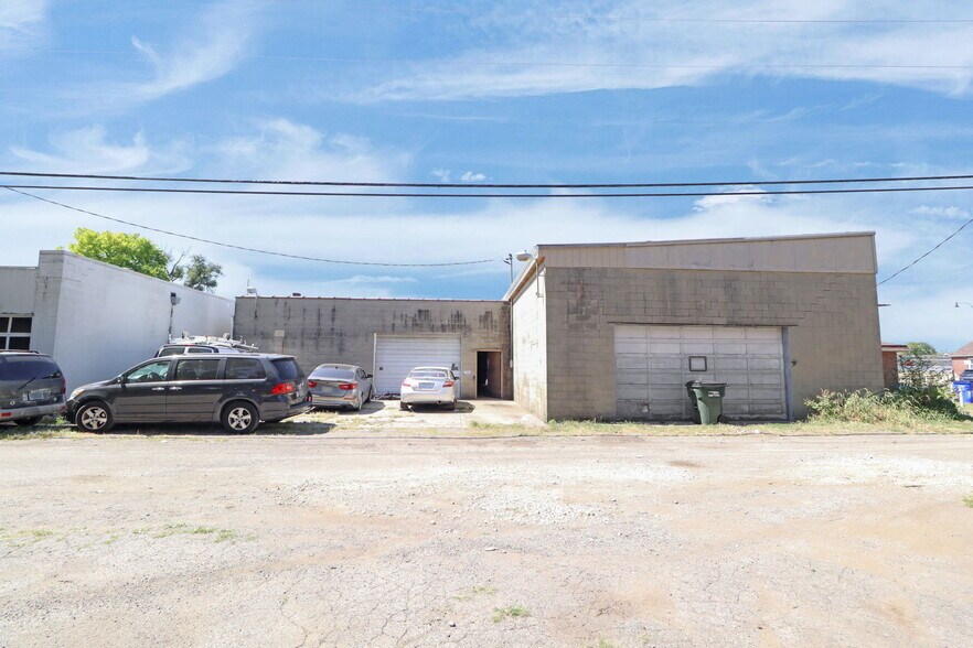 More Photos Of , Dayton General Retail For Sale